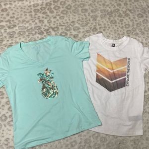 Barely worn T-shirt’s size small